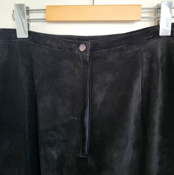 Danier Suede Midi Skirt - Picture 3 of 9